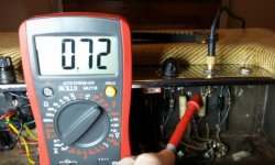 capacitor measuring 1.jpg